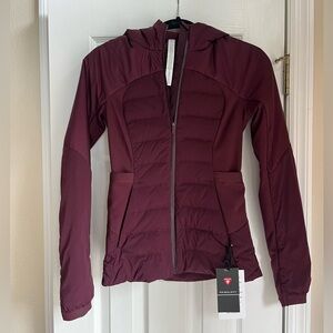 Lululemon Down for It All Jacket Garnet Size 4 NWT
